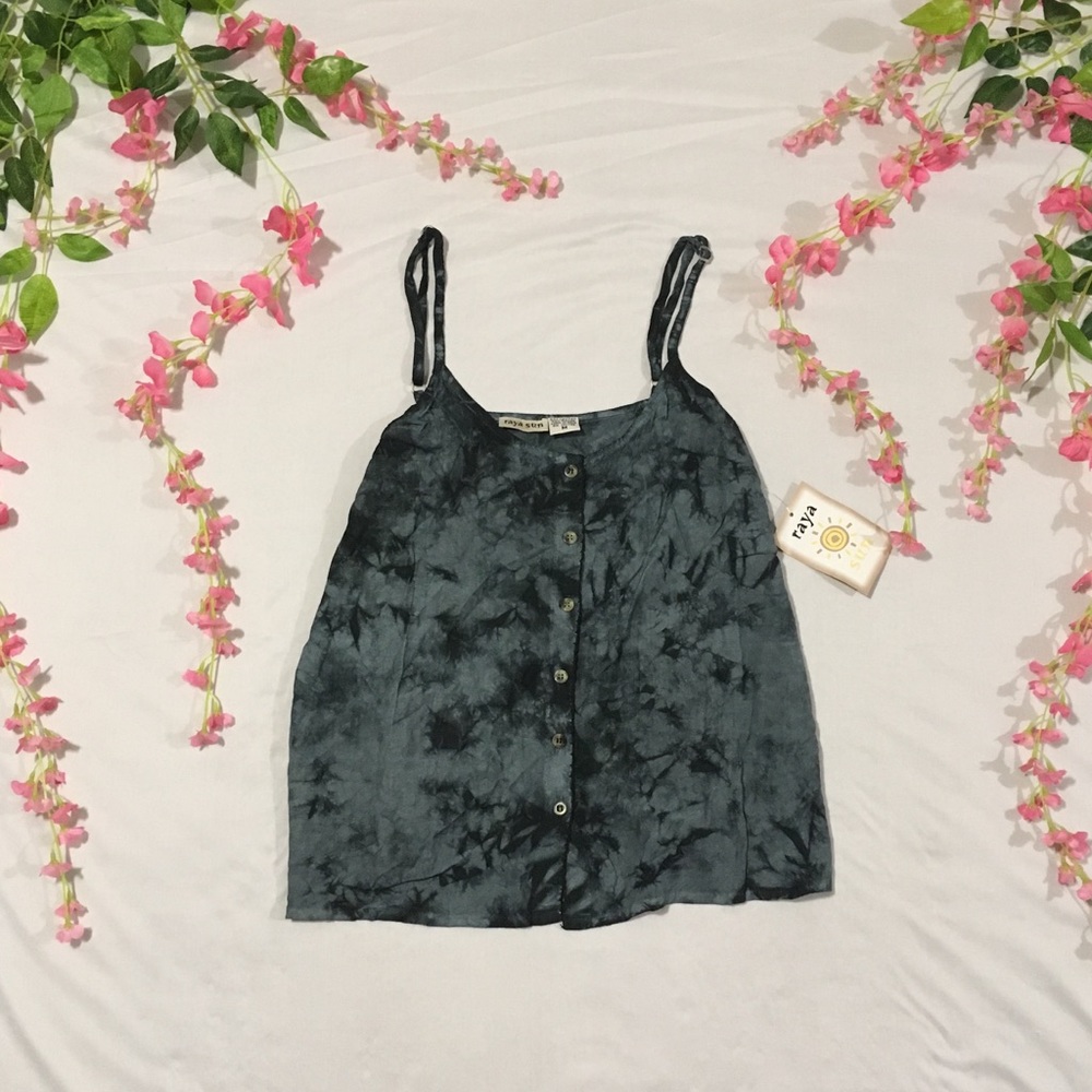 ‼️‼️Final Price‼️NWT Raya Sun Blue Tie Dye Top